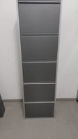 Platzsparender Schuhschrank aus Metall mit 5 Klappen
