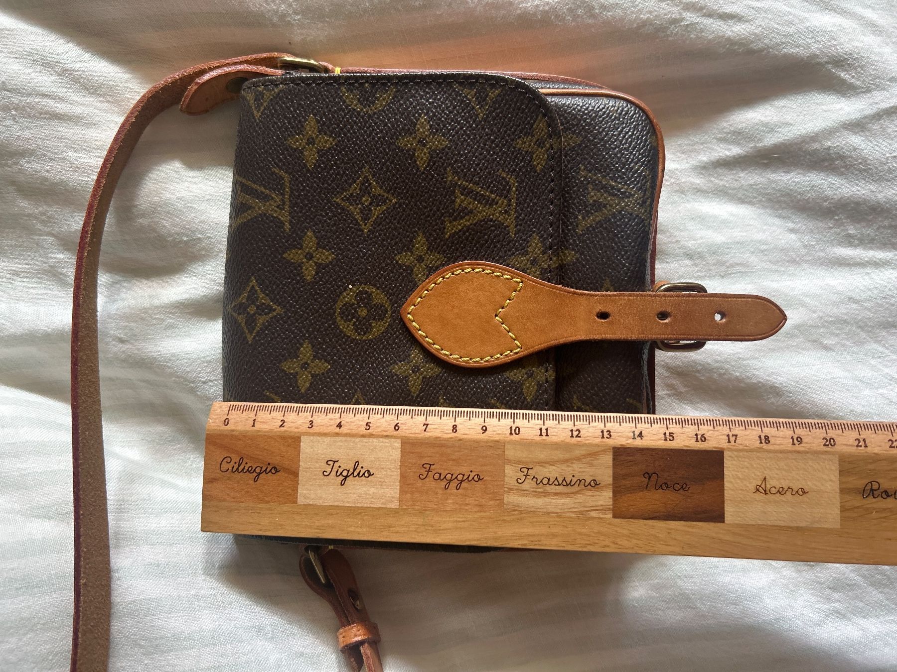 Louis Vuitton Taschen: Louis Vuitton – Gebraucht aus Muralto von kar_ft6r 9