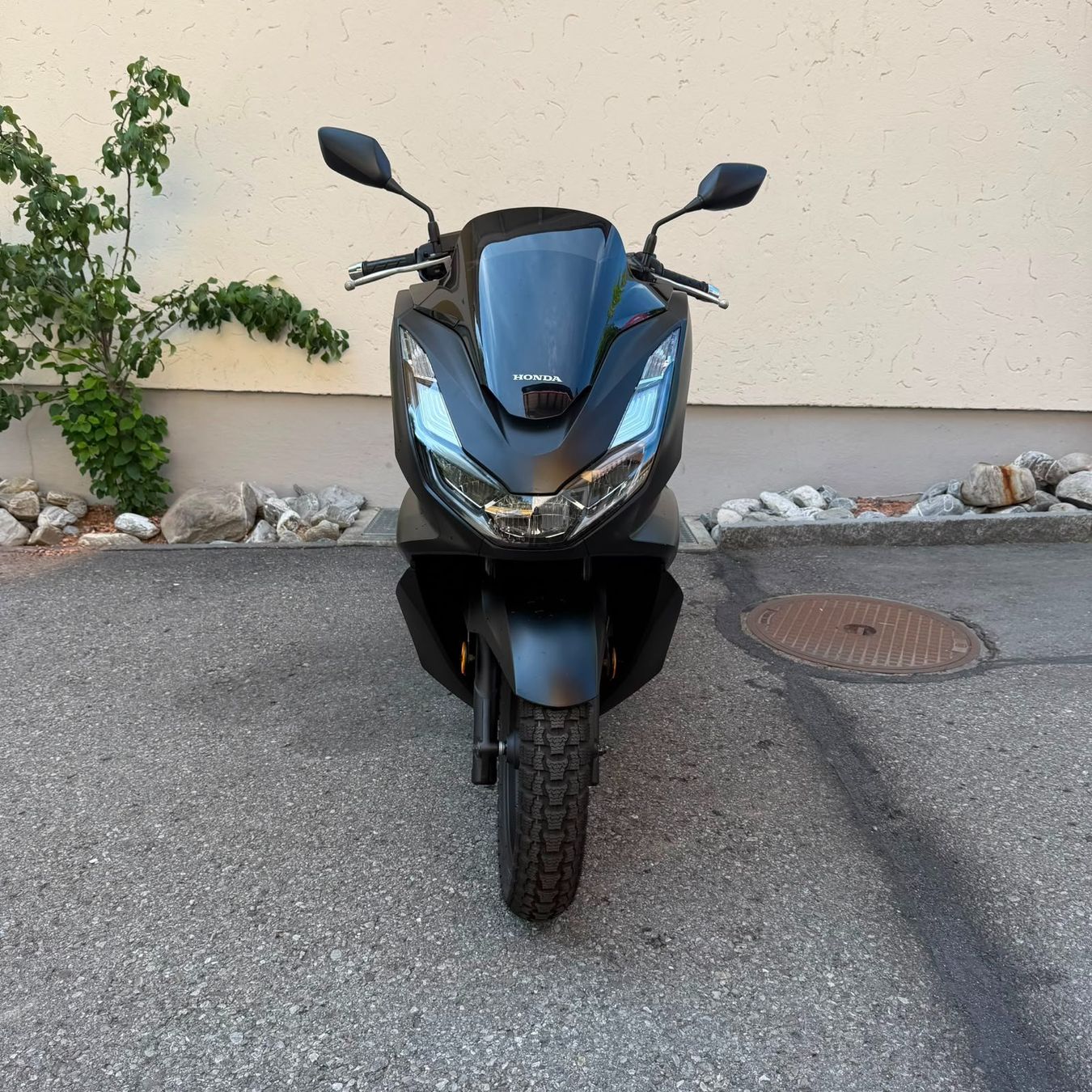 Honda Scooter: Roller/Scooter Honda PCX Defekt Ab Platz – Difettoso da Appenzell venduto da hgmotos