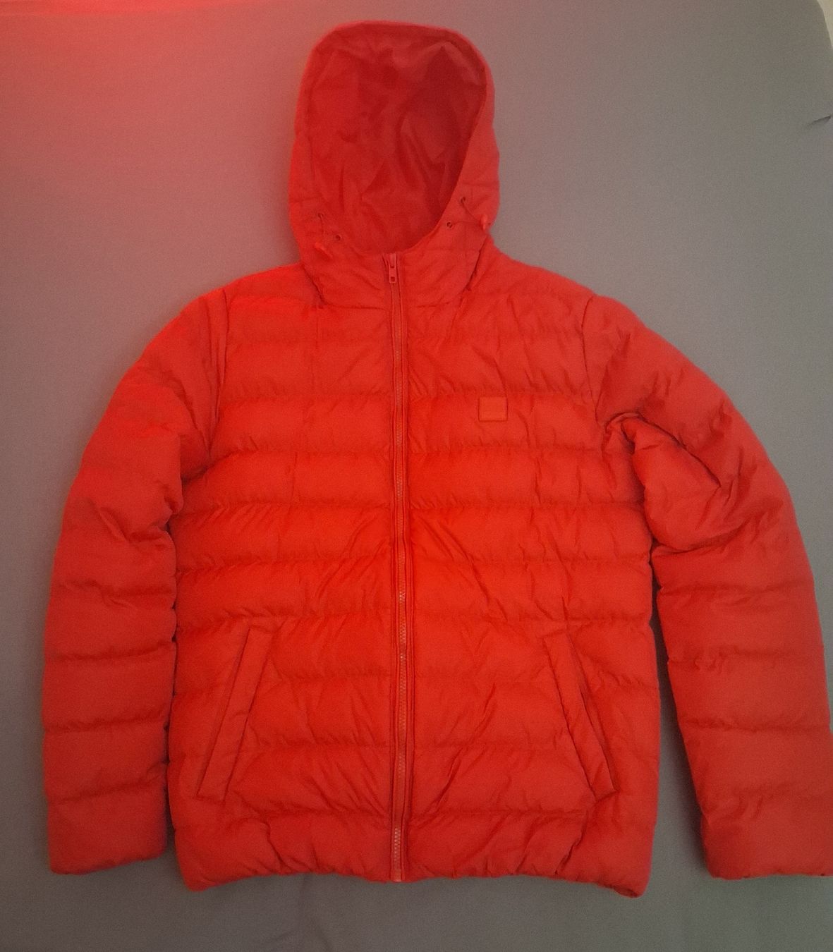 Giacche: Rote Winterjacke - Urban Classics - Gr. M - Bubble Jacket – Usato da Füllinsdorf venduto da Potz7 2