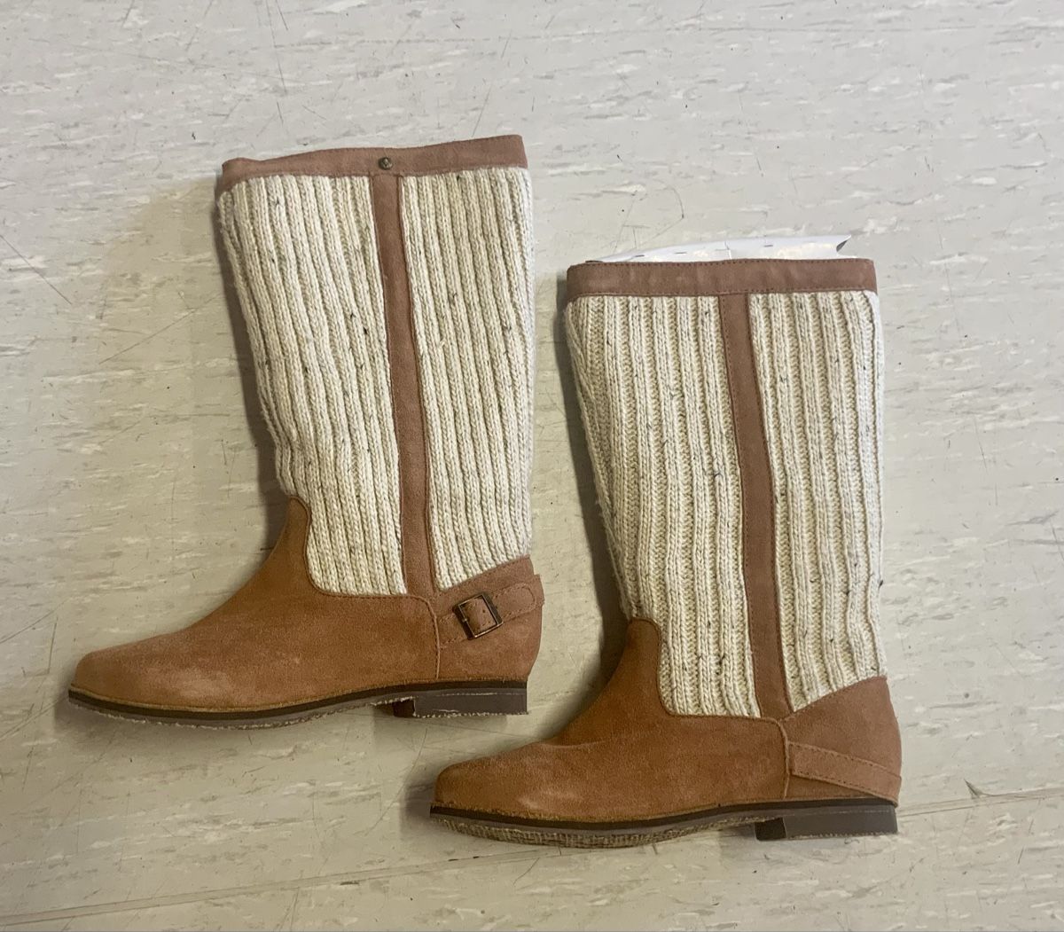 Scarpe da donna: Neu reef Stiefel Wildleder und Strick 39 – Nuovo (secondo la descrizione) da Unterseen venduto da jpowers1971