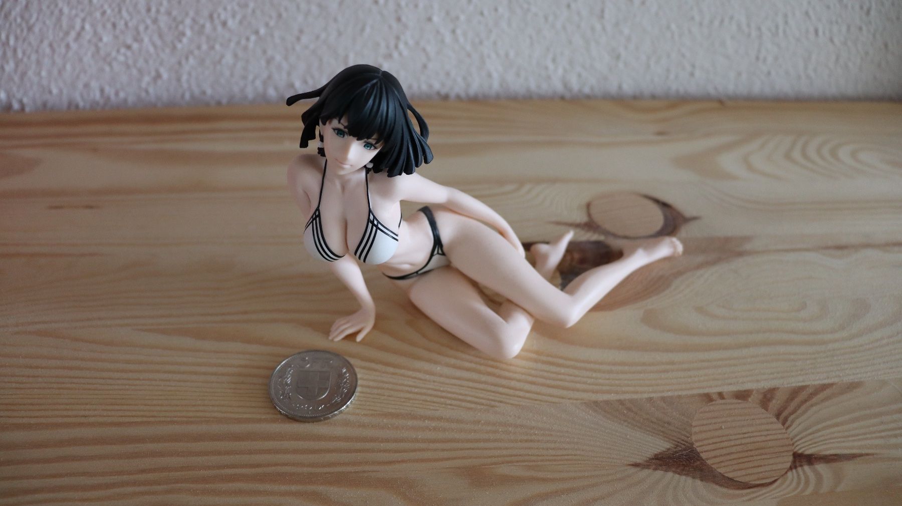 Statuette: Anime Figur Bikini – Usato da Schwanden GL venduto da BrotherRiel