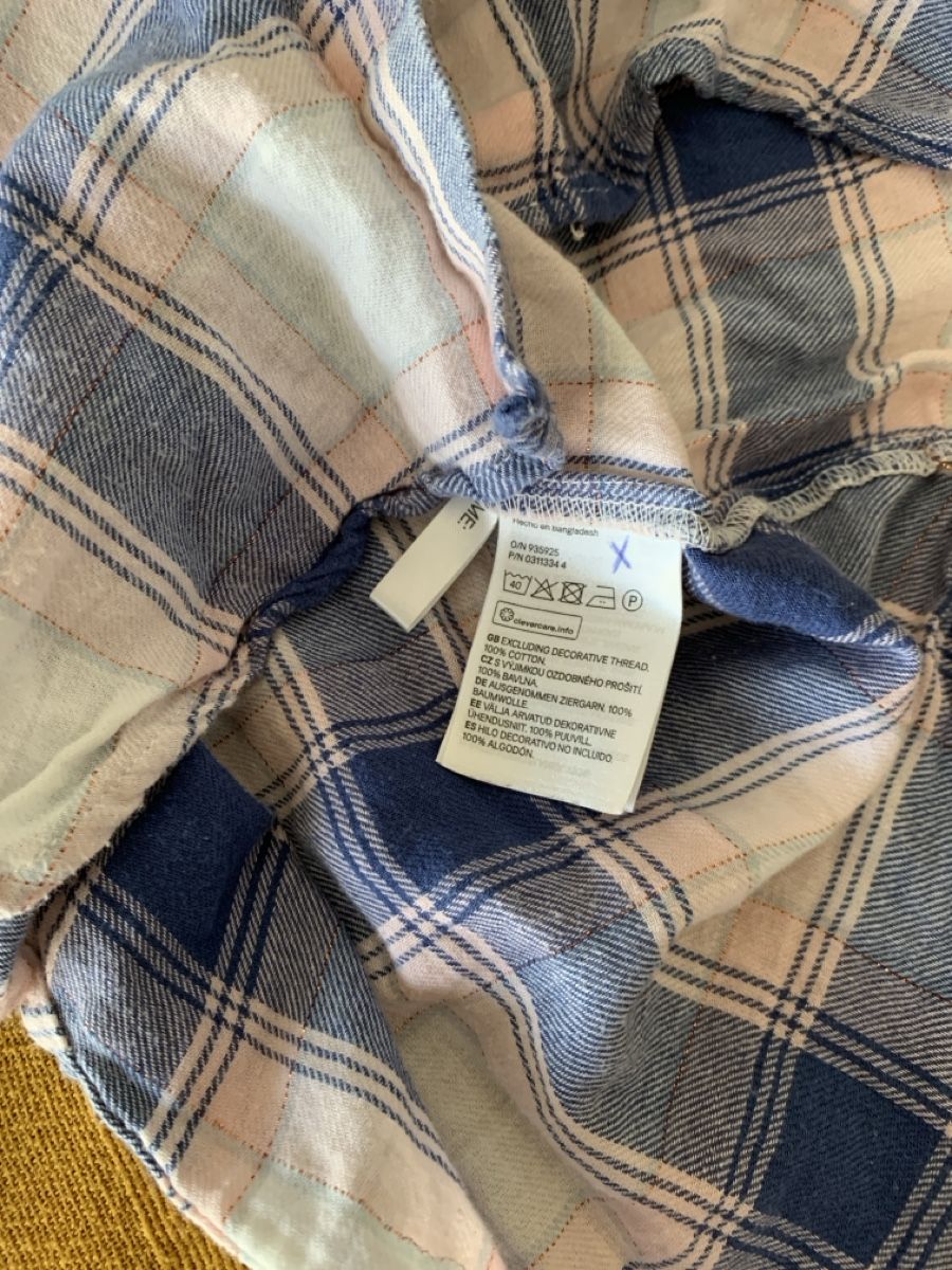 H&M Blusen, T-Shirts & Tops: Hemd, Bluse, Gr. 152 – Gebraucht aus Winterthur von Samu-V 4
