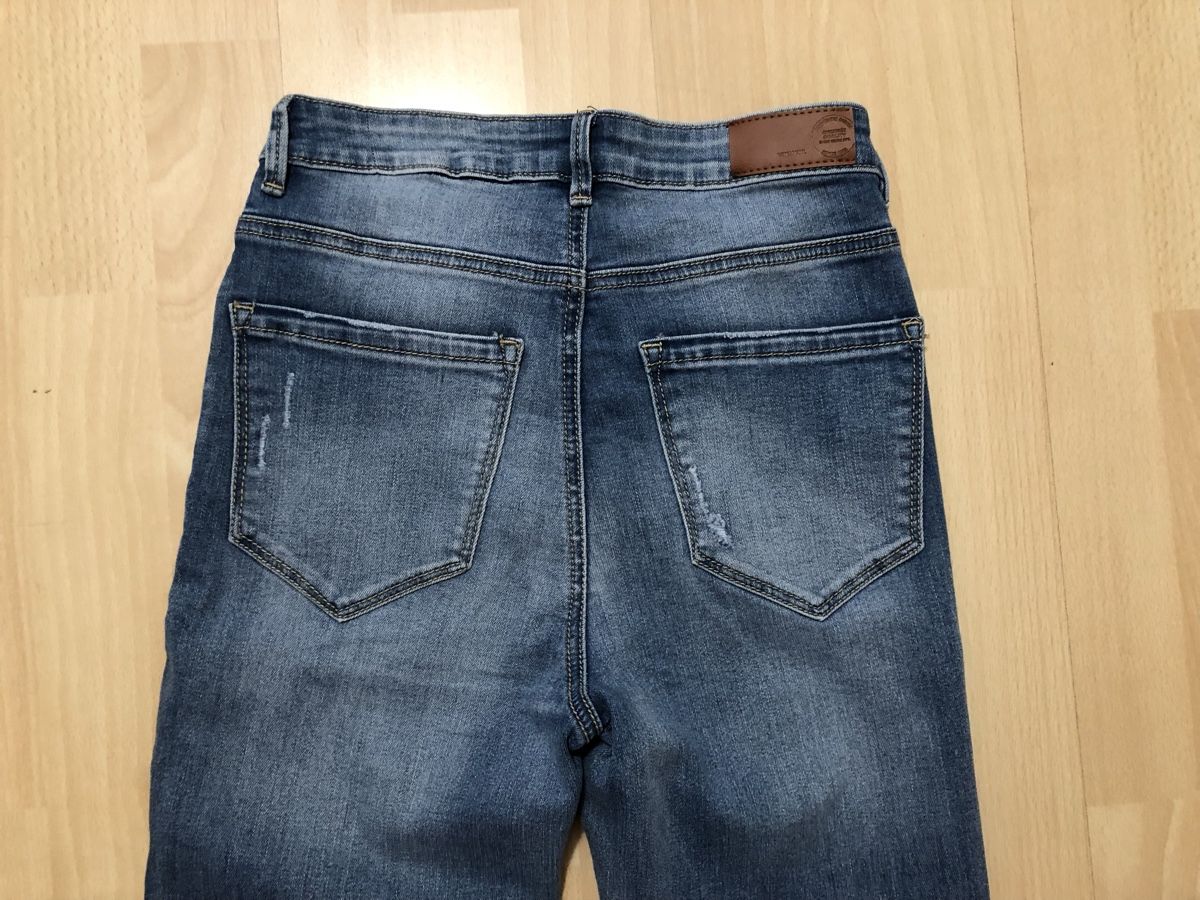 Jeans: Chicorée Jeans Gr.34 – Neu (gemäss Beschreibung) aus Chur von vicky7 4