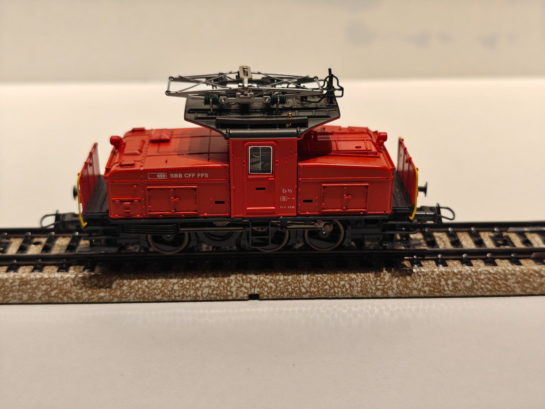 Roco Modelleisenbahnen: Roco 43939 SBB Ee 3/3 – Gebraucht aus Braunau von Homersimpson 1