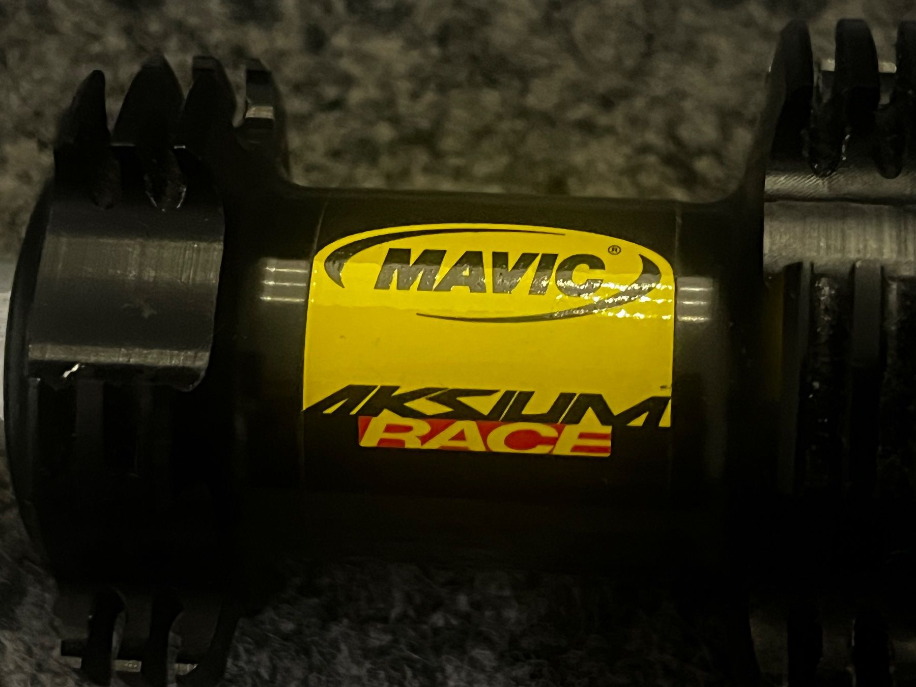 Mavic Pezzi di ricambio: Mavic Hinter Rad Nabe – Usato da Mühlethurnen venduto da Kolly225