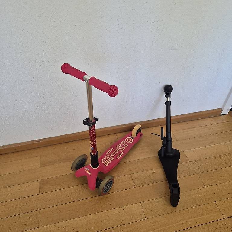 Micro Kickboard: Micro Delux Trotti  / Kiki mit Sitz – Gebraucht aus Bremgarten AG von wellea
