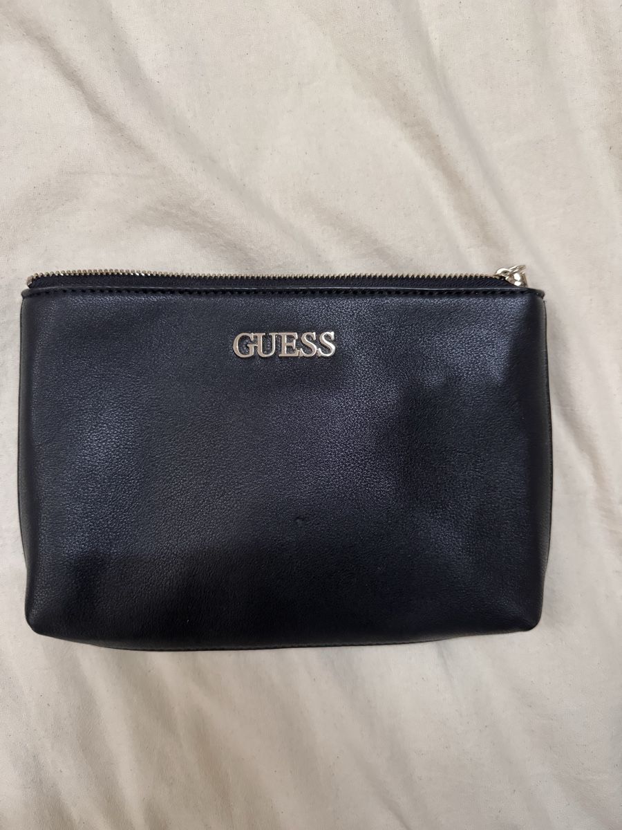 Guess Borse da donna: Guess Damen Schultertasche – Usato da Sissach venduto da jameliagr 2