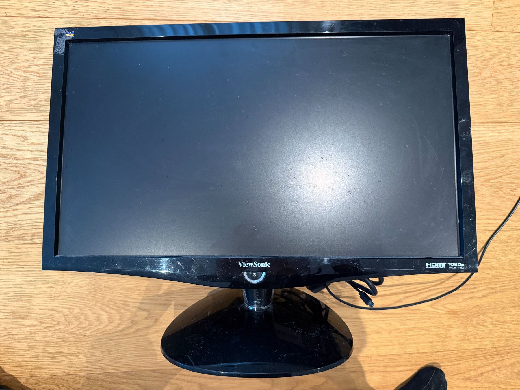 Viewsonic Monitore: Ecran Viewsonic VX2239wm - 21.5inches – Gebraucht aus Founex von MaevaMatahi