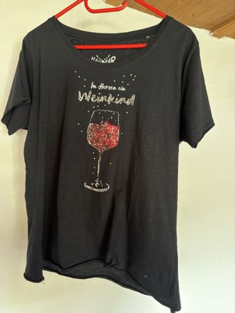 Trachten T-Shirt mit Weinmotiv Grösse XL guter Zustand