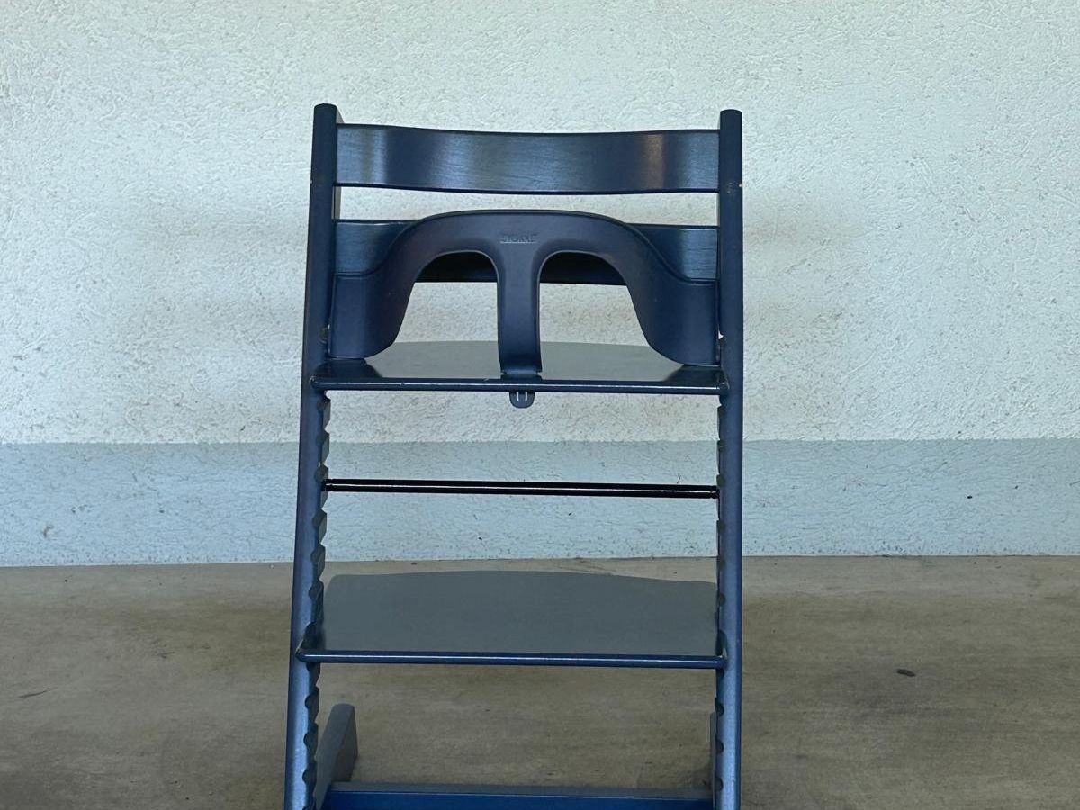 Stokke Seggioloni: Kinderhochstuhl Tripp Trapp mit Sitzbügel – Usato da Hasle b. Burgdorf venduto da Nottis