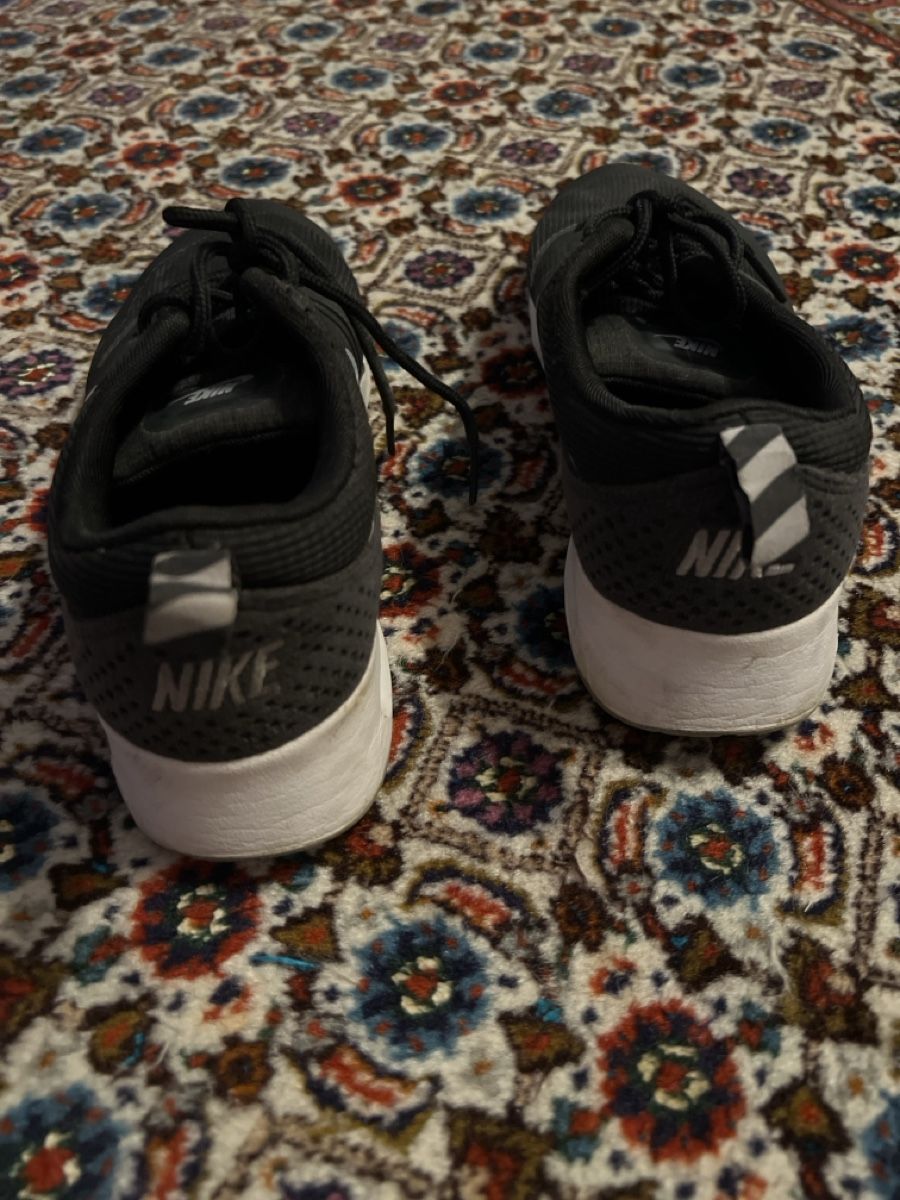 Nike Scarpe da donna: Nike Sneakers Grösse 38,5 – Usato da Zürich venduto da MyRoesli 1
