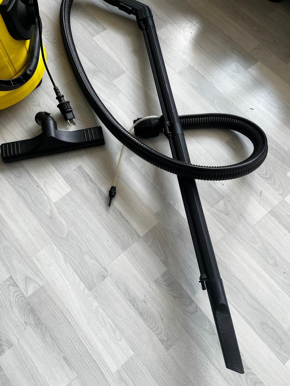 Kärcher Staubsauger & Zubehör: Kärcher Waschsauger SE 4002 – Gebraucht aus Luzern von ORISONO 2