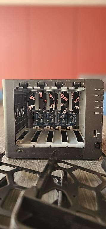 Synology Server: 4Bay Synology NAS – Usato da Gossau SG venduto da Eddie 1