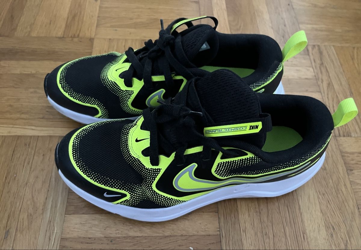 Nike Scarpe per ragazzi: Nike Schuhe 38.5 – Usato da Bern venduto da Bettinaw76 1