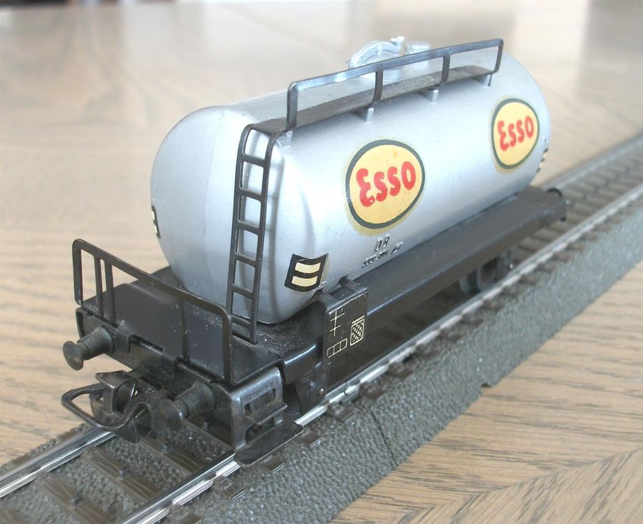Wagon-citerne Märklin 5865 (échelle 1) - Esso DB, Occasion