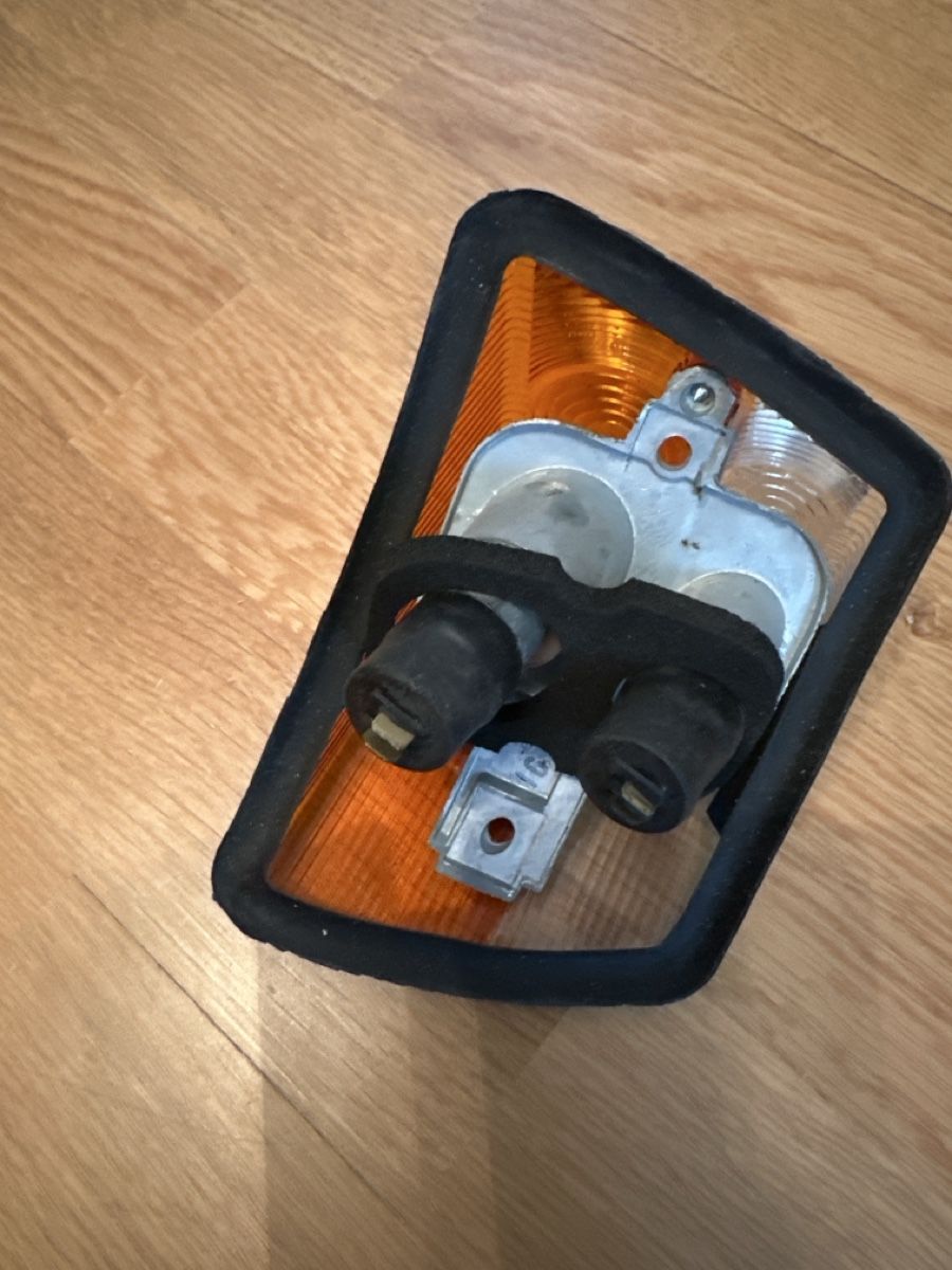 Accessori per altri veicoli: Rückleuchte links – Usato da Mörschwil venduto da tweety9402 1