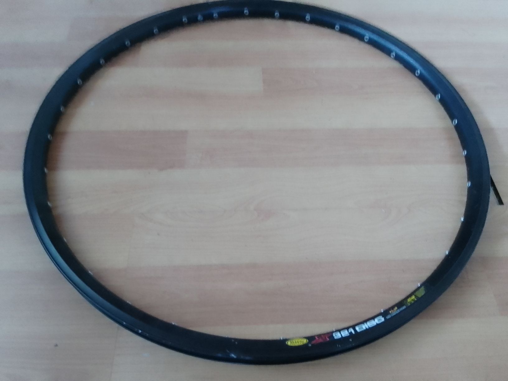 Mavic Pezzi di ricambio: MTB 26" Mavic Disc Felge 321 - 32 Loch – Usato da Ebmatingen venduto da swiss.canadian 2