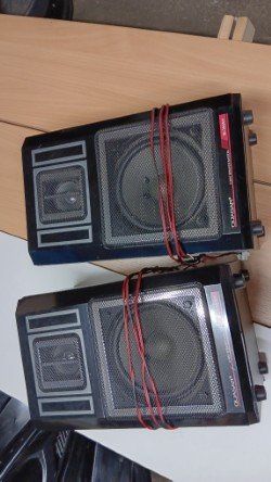 Casse acustiche: HAUTS PARLEURS  2 VOIES BASS REFLEX TYPE – Usato da Petit Lancy venduto da Sebomo