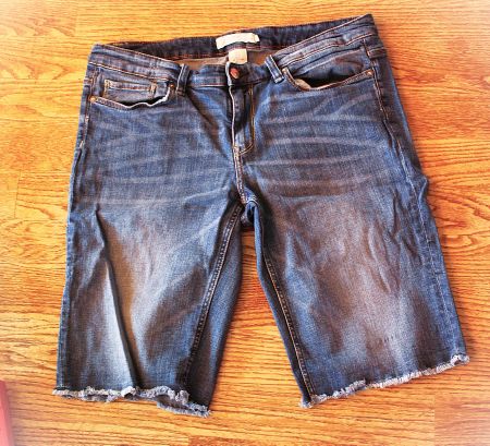 Coole Jeans Shorts von L.O.G.G, Gr. 33, Top Zustand!