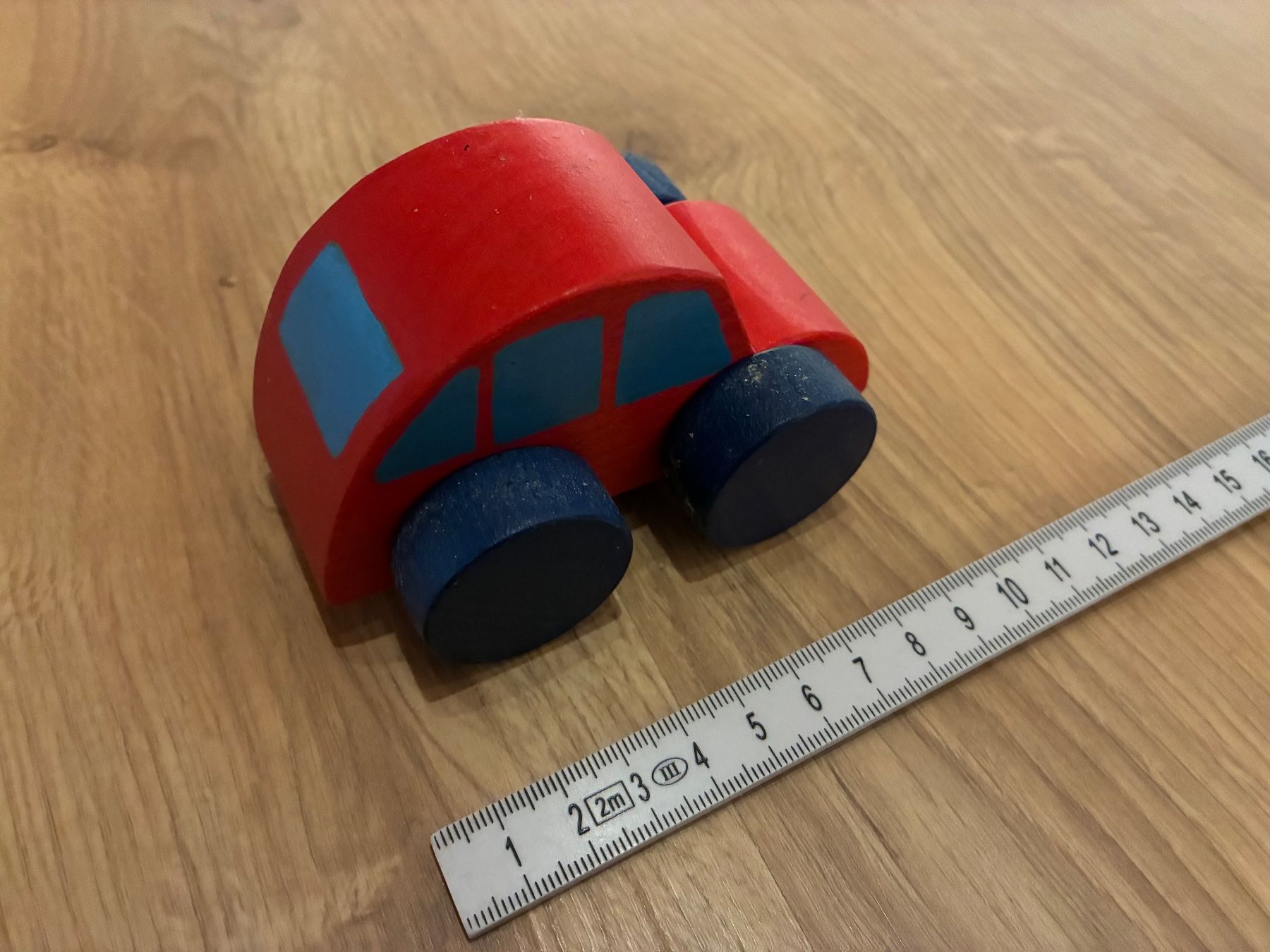 Giocattoli: Rotes Auto aus Holz – Usato da Eggenwil venduto da mic_b5l2 1