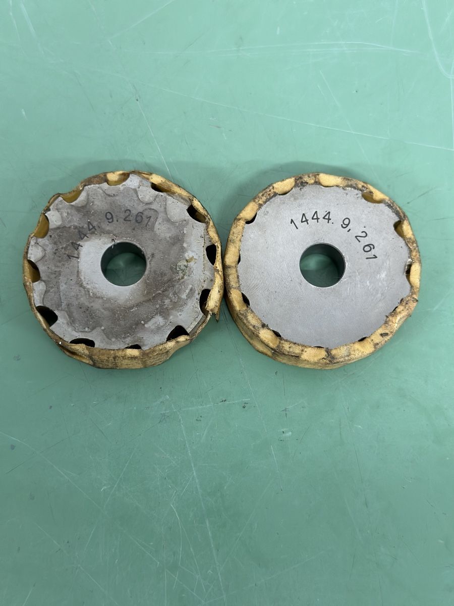 Alle Werkzeuge: 2 x  Gear cutting 1444.9.261 – Neu und originalverpackt aus Aarberg von SNMachines