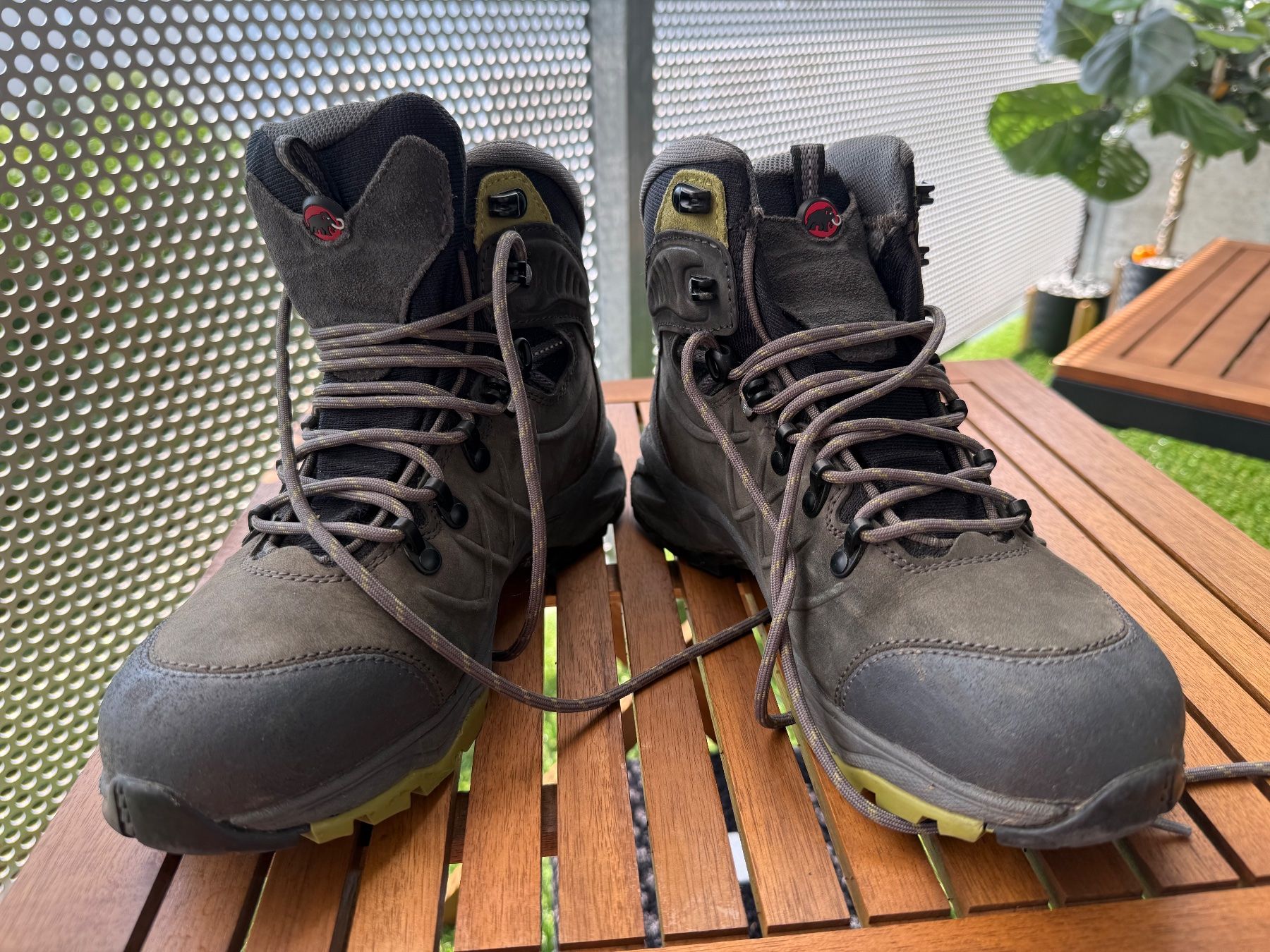 Mammut Herrenschuhe: Wander-Bergschuh von Mammut Nova Advanced High II – Gebraucht aus St. Gallen von Emifrei