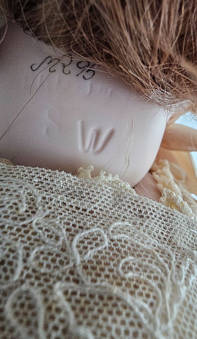 Bambole: WUNDERSCHÖNE PUPPE! – Nuovo (secondo la descrizione) da Laupen BE venduto da AUSSIEGIRL1109 3