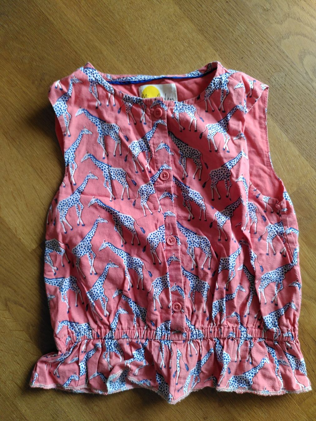 Mini Boden Blouses, T-shirts & Tops: Midi Boden Bluse Giraffenmuster 128 – D'occasion à Winterthur par Jonatsch