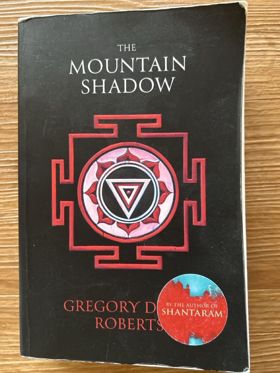 Libri: The Mountain Shadow / Gregory David Roberts – Usato da Winterthur venduto da gadha