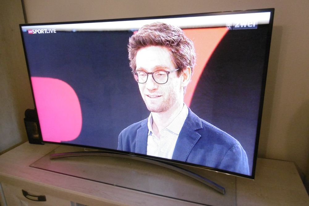 Samsung LEDTV Curved Series 8 Kaufen auf Ricardo