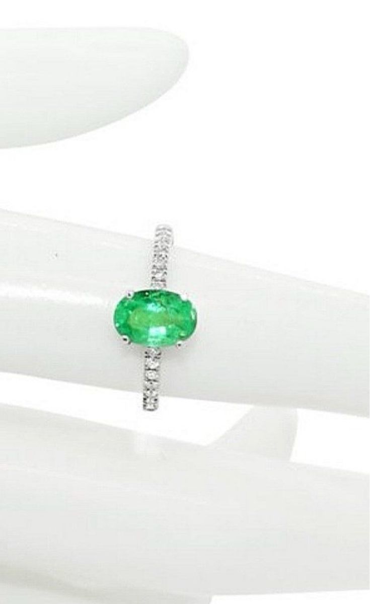 Anelli: 1.34tcw Smaragd Ring 14k Weissgold – Nuovo e nell'imballaggio originale da Untersiggenthal venduto da TimeandShine 1