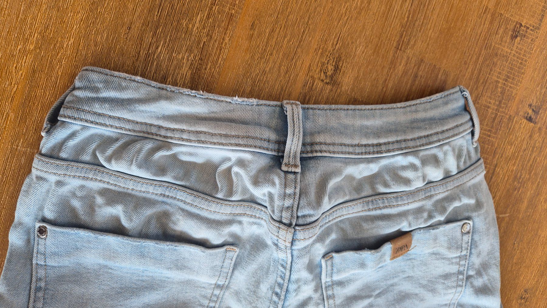 Zara Jeans: Slim Jeans Zara - S - EUR 36 – Gebraucht aus Wallisellen von Camcha 2