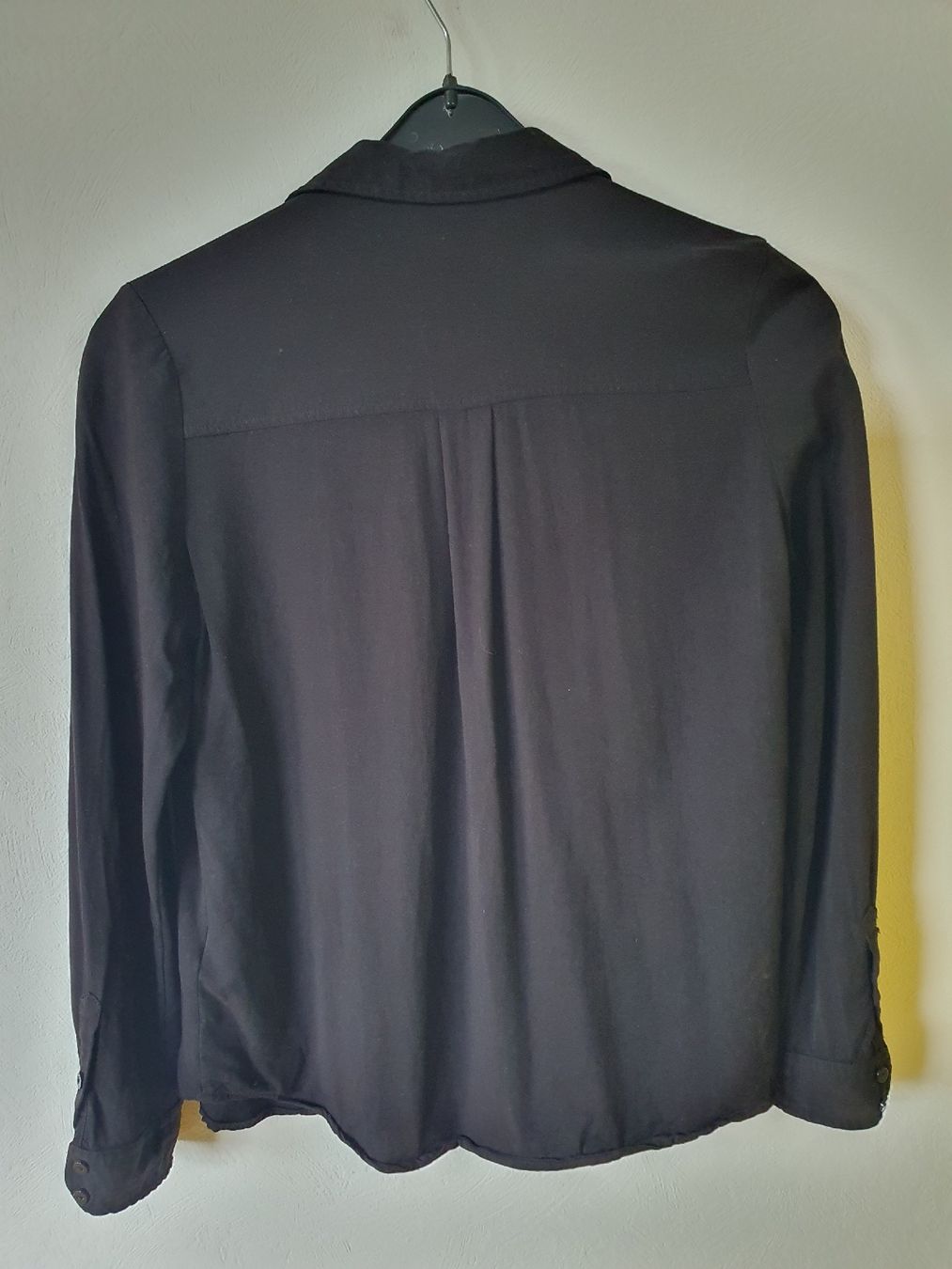 H&M Camicette: Langärmelige Bluse Grösse 36 – Usato da Luzern venduto da lso_ht7n 1