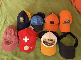 8 Schirmmützen Herren 