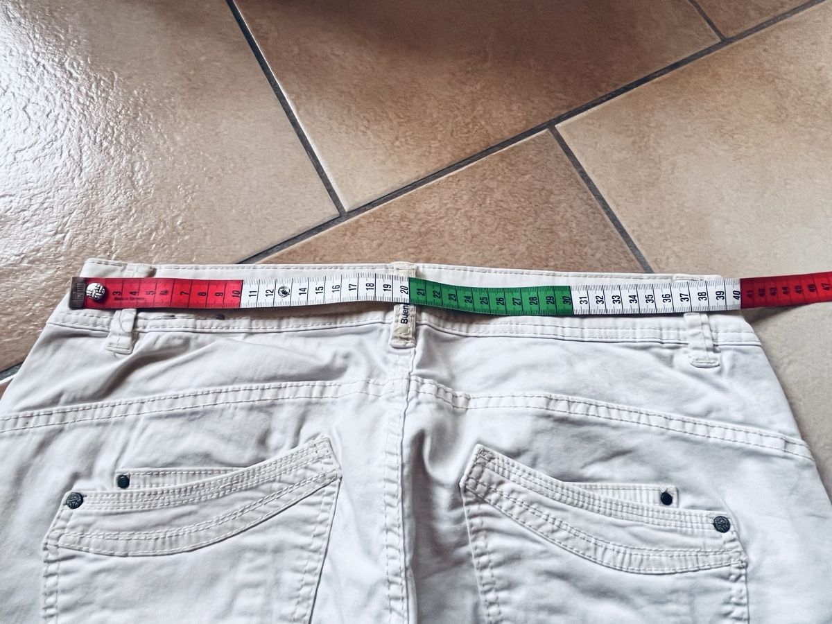 Buena Vista Pantaloni: Buena Vista Bermudas L creme – Usato da Hettiswil venduto da CoWa1974 3