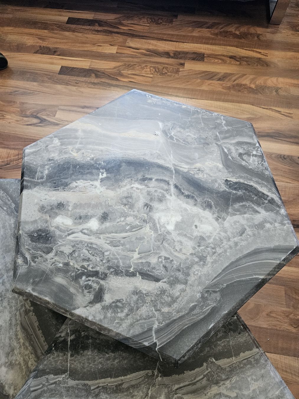 Tavoli: Satztische aus echtem Marmor Vintage  – Usato da Muttenz venduto da jeh_l5fx 2
