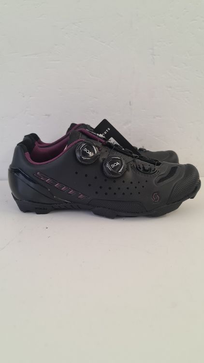 Chaussures Femme Talons Escarpins Taille 38 (EU) / 5 (US) - Noires, Synthétique, Neuves Sans Boîte