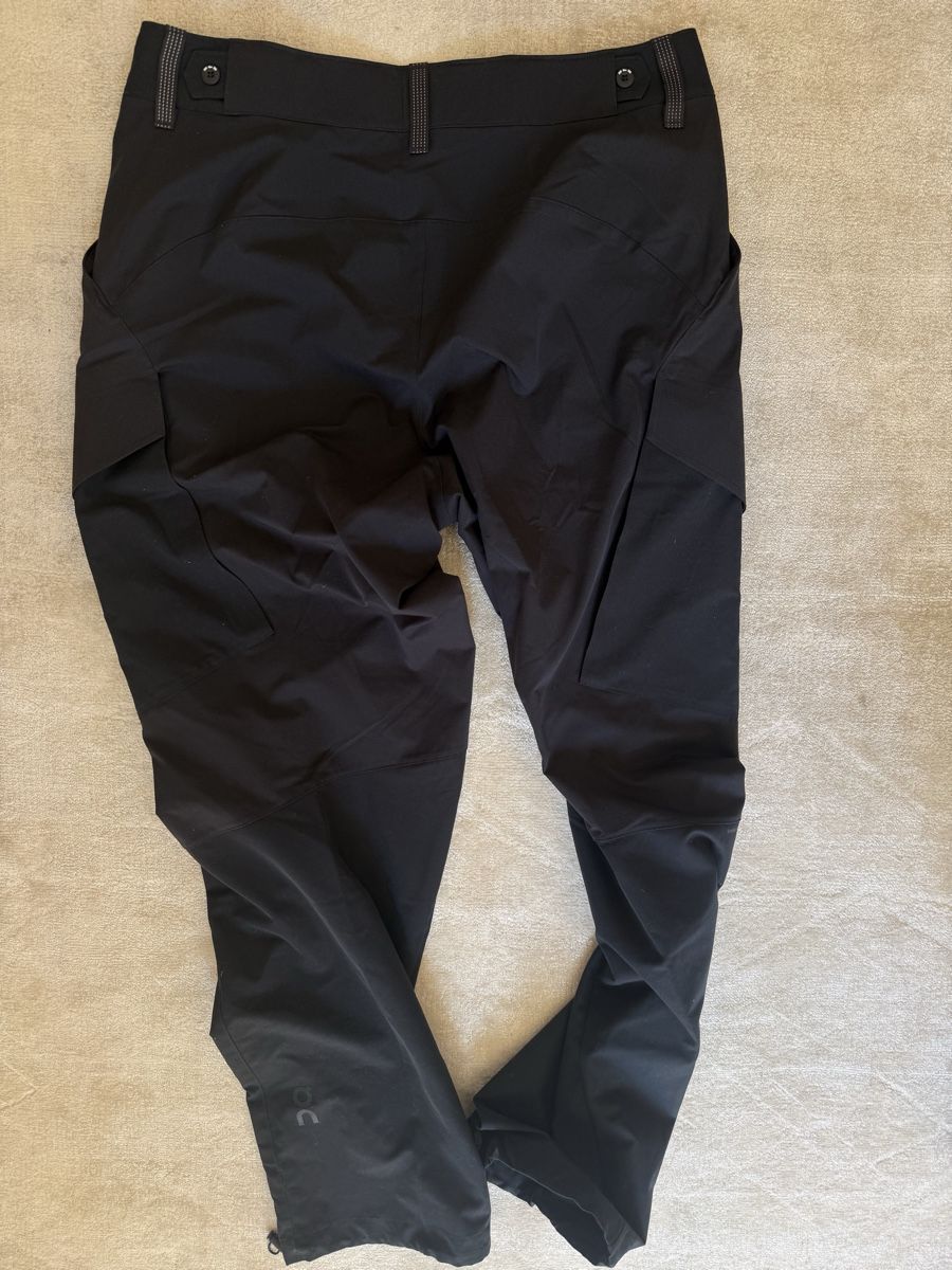 Pantaloni: On Hose (L) – Usato da Bern venduto da Laufsport3000 3
