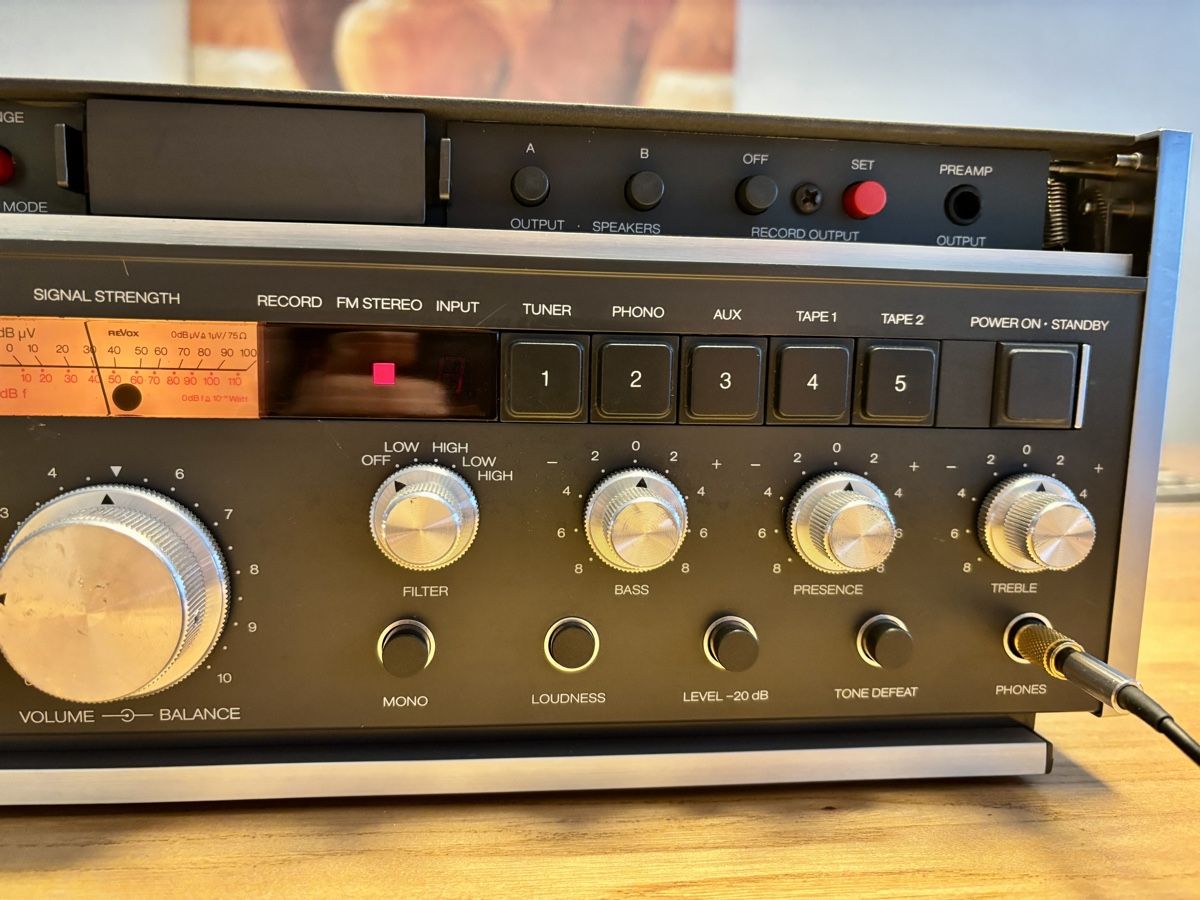 Revox Ricevitori: Receiver der Marke REVOX B 780 – Usato da Schaffhausen venduto da Transistor 4