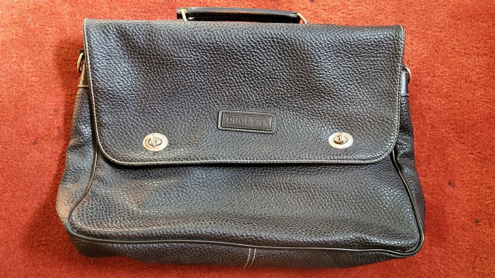 Sacoche de selle Western Horse en cuir véritable avec détail