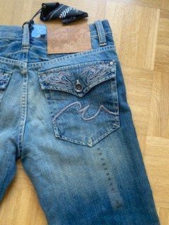Jeans: Damen Jeans neu – Usato da Birsfelden venduto da edw_2mjn 6