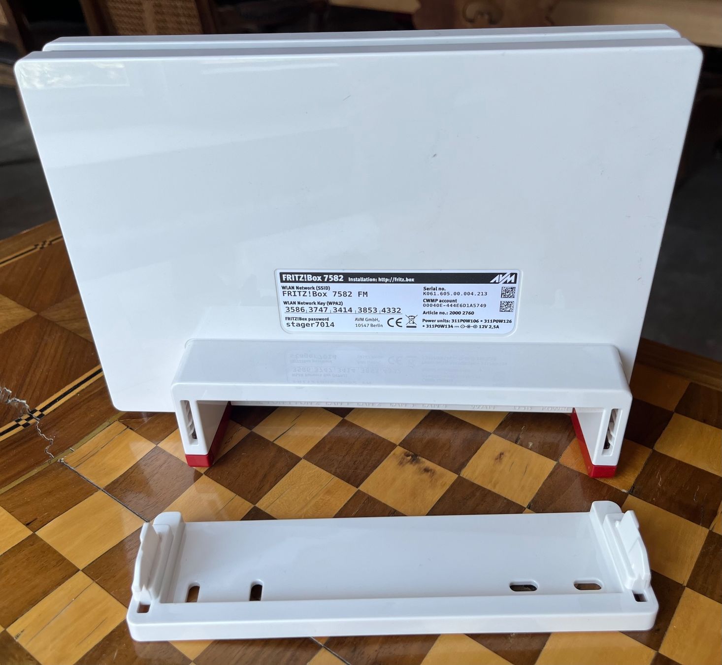 Avm Modems & Routeurs: AVM Fritz!Box 7582 – D'occasion à Muttenz par Golden_Times 2