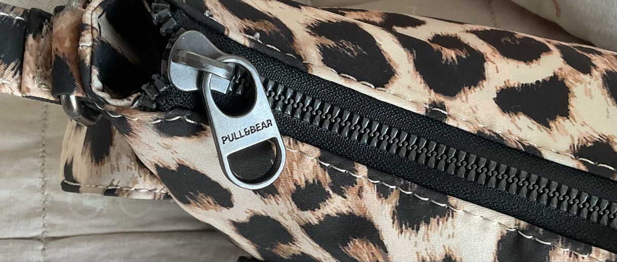Pull&Bear Borse da donna: Pull&Bear pochette imprimé léopard – Nuovo (secondo la descrizione) da Corseaux venduto da Mililaforet75 5