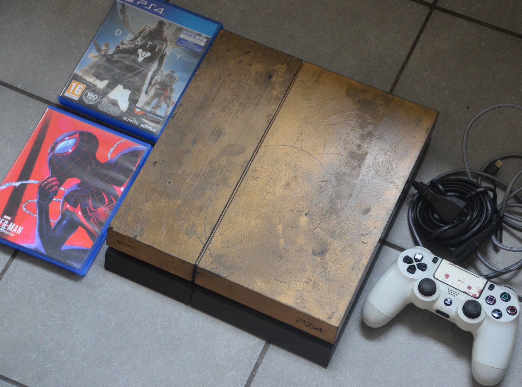 Sony Console: Playstation 4 / PS4 – Usato da Collonges venduto da arashee 1