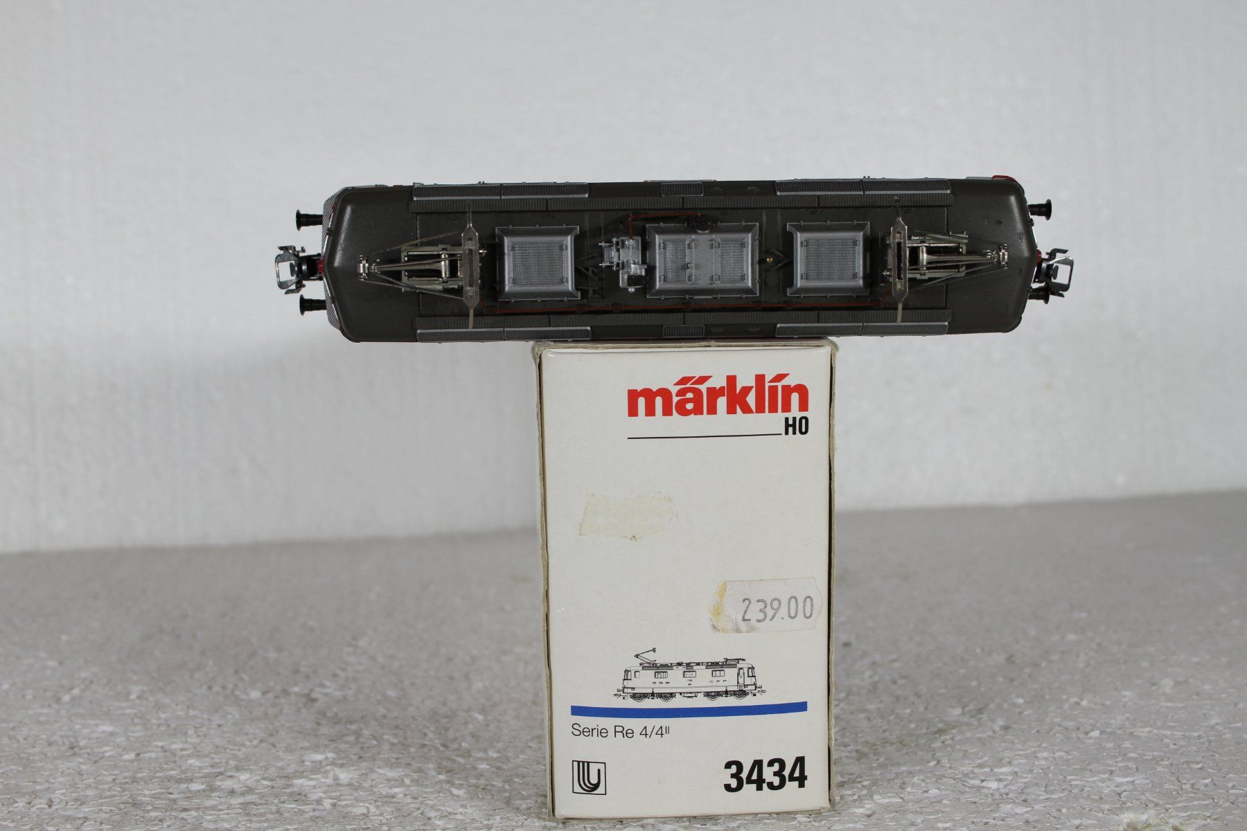 Märklin Modellini di ferrovie: Märklin 3434 SBB Re 4/4 delta-digital rot – Usato da Triesen venduto da gleis8 6