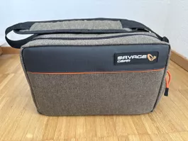 Savage Gear Angeltasche mit Box und Zipbeuteln gebraucht