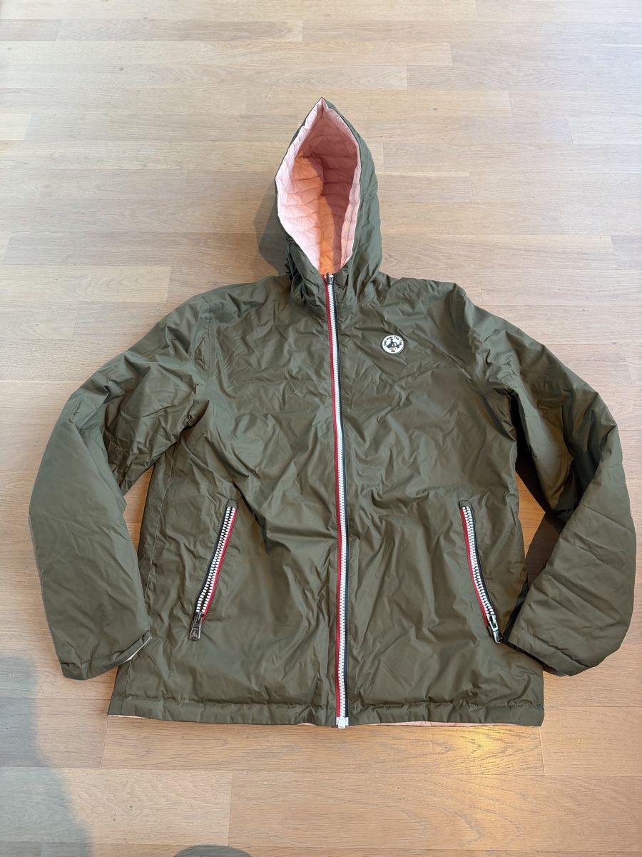 Jott Vestes & Manteaux: Wasserresistente Daunenjacke Jott – D'occasion à Ennetbaden par Evahungerb