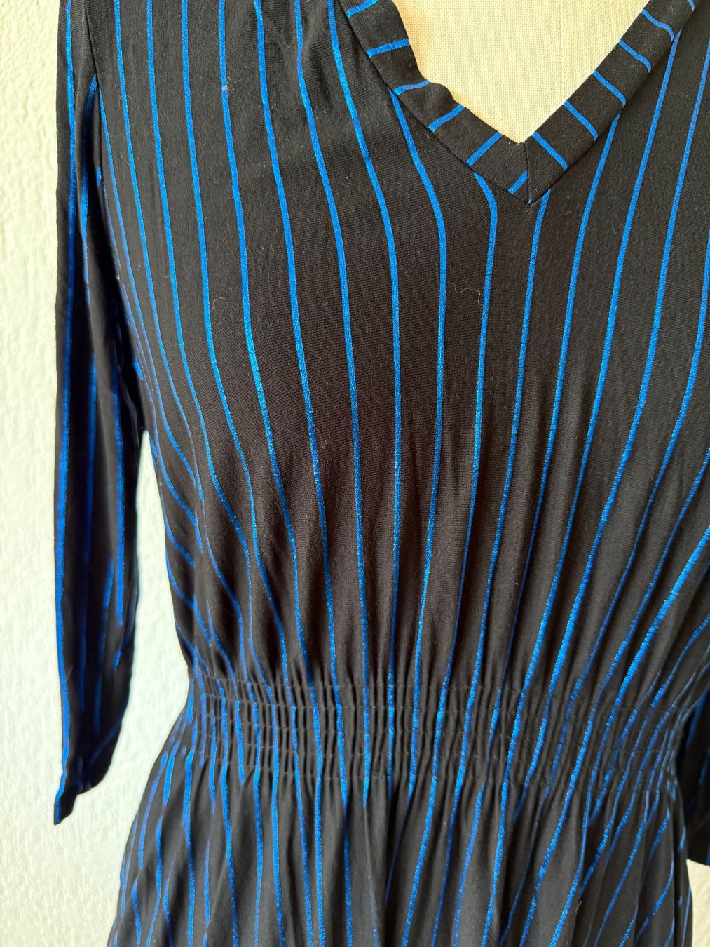 Kleider: Kleid Baum und Pferdgarten Grösse M blau gestreift – Gebraucht aus Nidau von Preloved_Nidau 1
