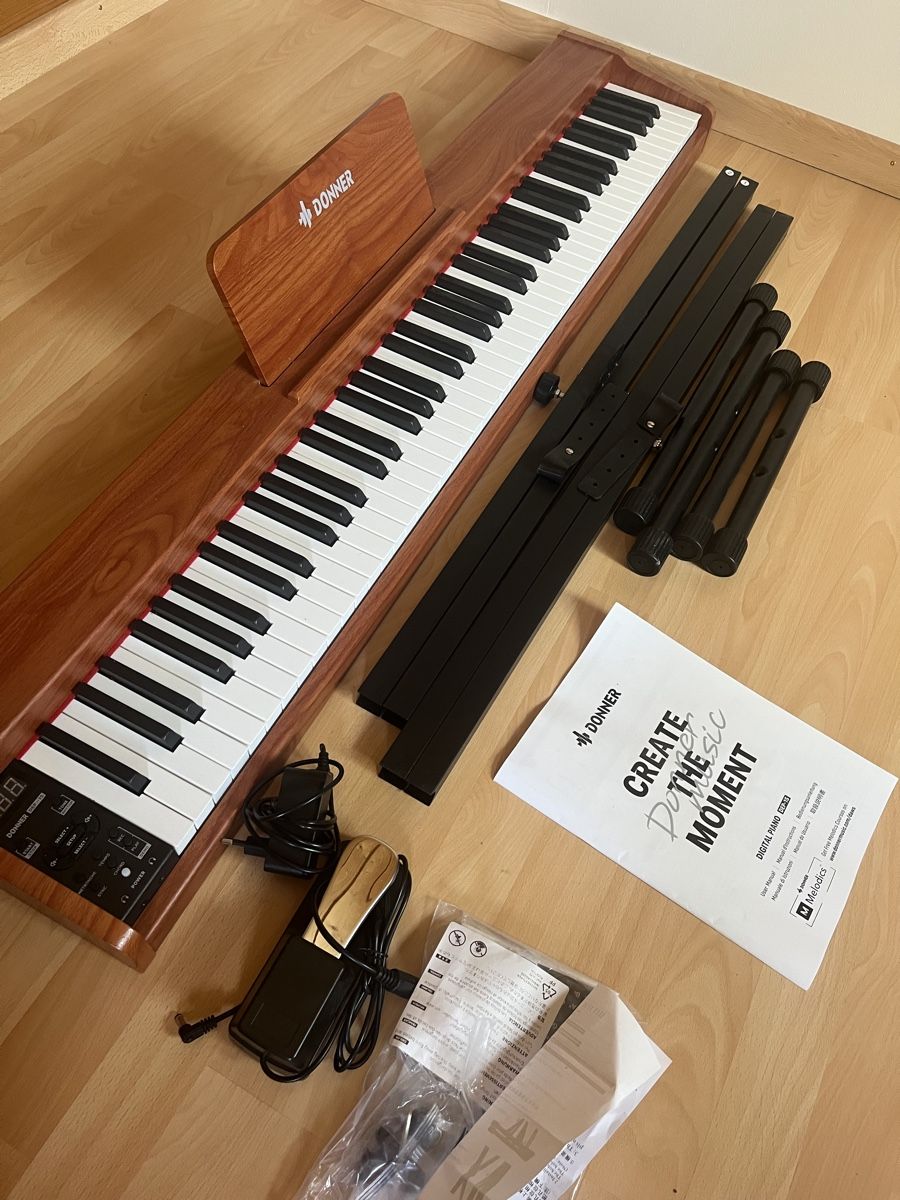 Strumenti musicali: Piano numérique Donner avec support  – Nuovo (secondo la descrizione) da Villars-sur-Glâne venduto da Raemy_and_Co 2